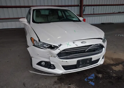 2015 Ford Fusion Titanium из США, поврежденный, VIN 3FA6P0D98FR148801
